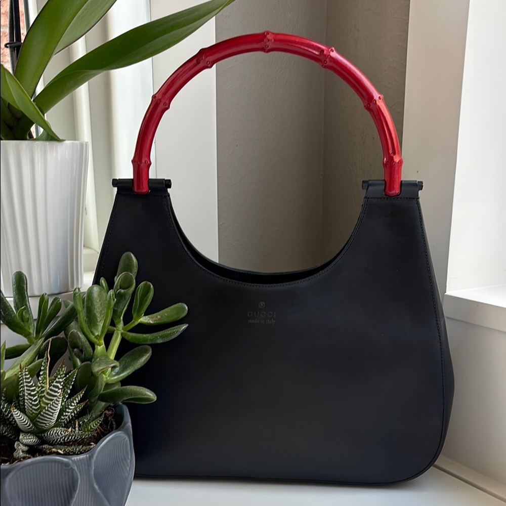 Gucci Bamboo Black Leather Shoulder Bag with Top Red Handle